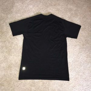 metal vent tech short sleeve